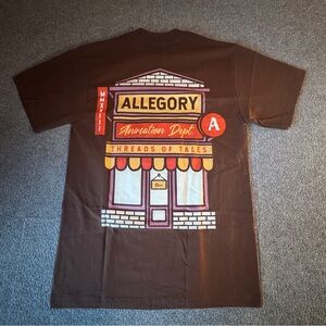 Brown Graphic Tee - Short Sleeve